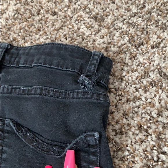 Jeans - Picture 5 of 6